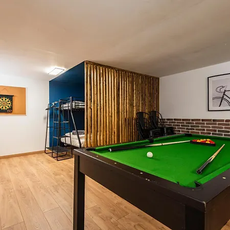 Immeuble Spacieux - Hyper Centre - 15 Couchages Holiday home *