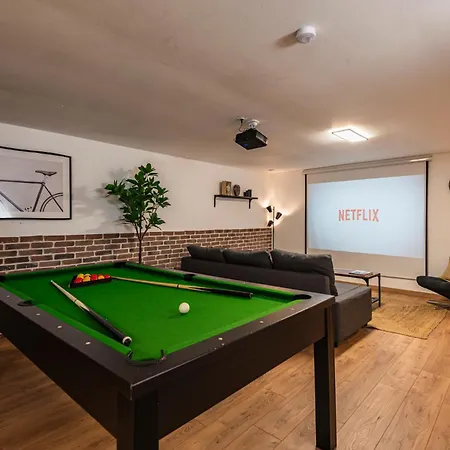 Immeuble Spacieux - Hyper Centre - 15 Couchages 別荘 ランス