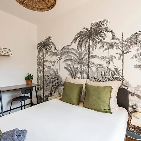 Immeuble Spacieux - Hyper Centre - 15 Couchages 兰斯