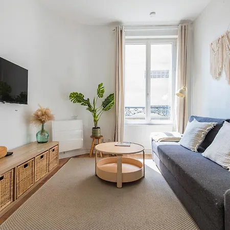 Immeuble Spacieux - Hyper Centre - 15 Couchages ランス