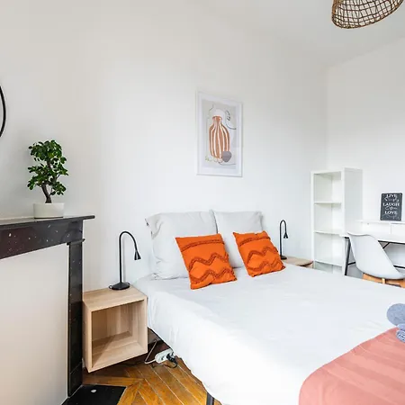 別荘 Immeuble Spacieux - Hyper Centre - 15 Couchages *